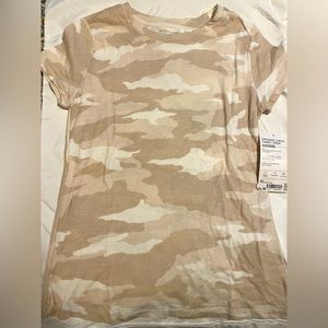 Athleta t shirt